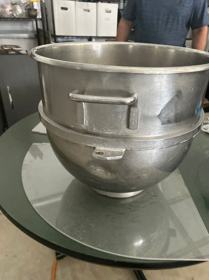 VMHL 40 qt commercial mixing bowl