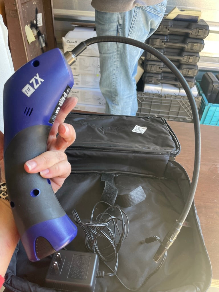 TIF ZX Heated Pentode Refrigerant Detector with soft case