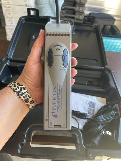 Inficon D-TEK select refrigerant leak detector