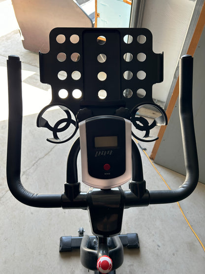 de. pommeaux exercise bike